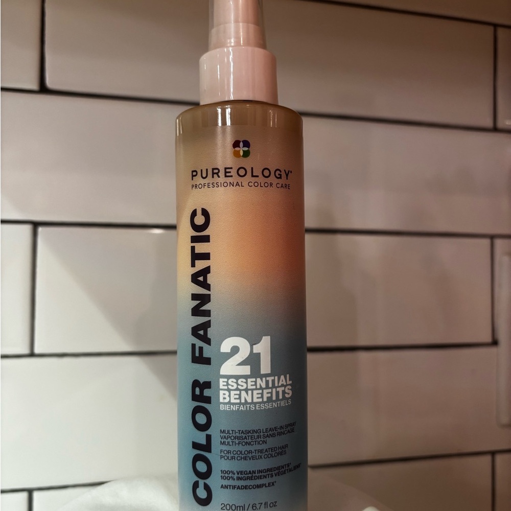 Pureology Color Fanatic Hair Treatment Spray - Gradient Hues - Picture 4 of 5